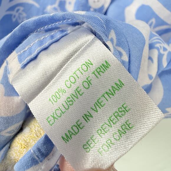 Lilly Pulitzer Size SMALL Button Up Blouse Monkey Print Preppy Shake it Up Beach - Picture 10 of 12